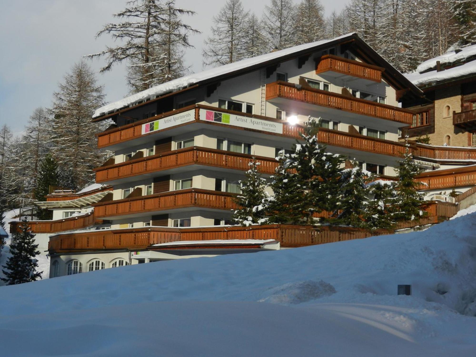 Apart-hotel Artist & Garni 3*