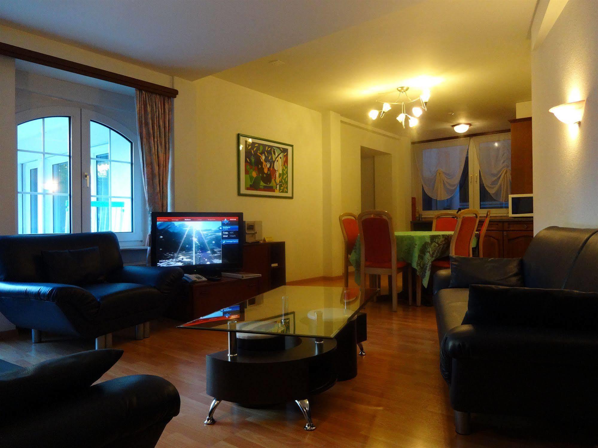 Artist & Garni Apart-hotel