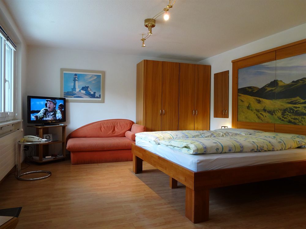 Artist & Garni Apart-hotel 3*